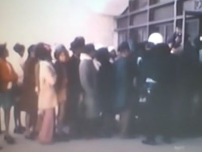 People are in queue to see Mahalia Jackson for the last time.